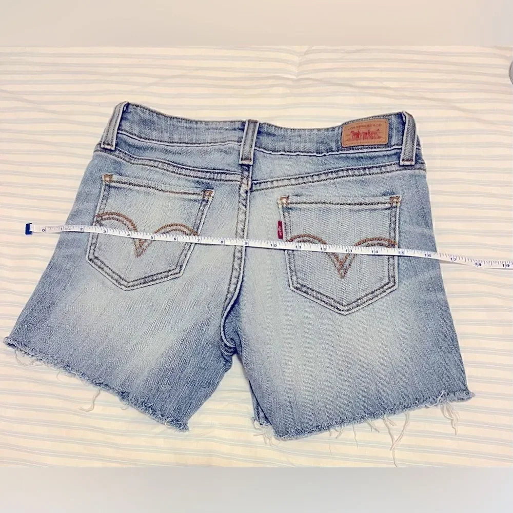 Original authentic Levi cut-off shorts; Size 1